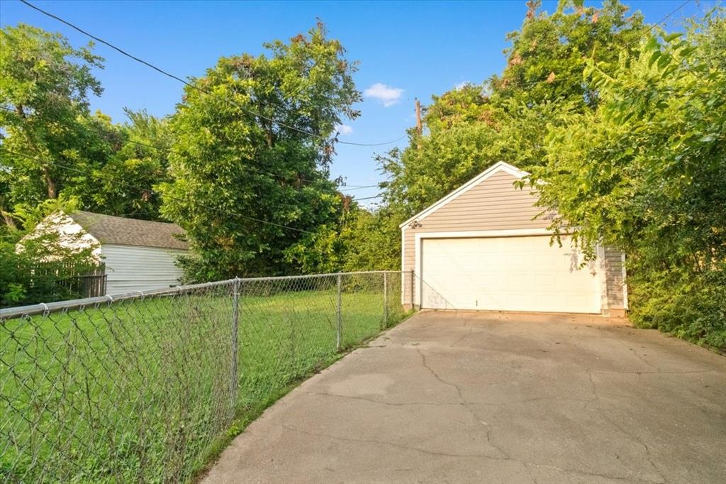 Bluebonnet Hills - Residential