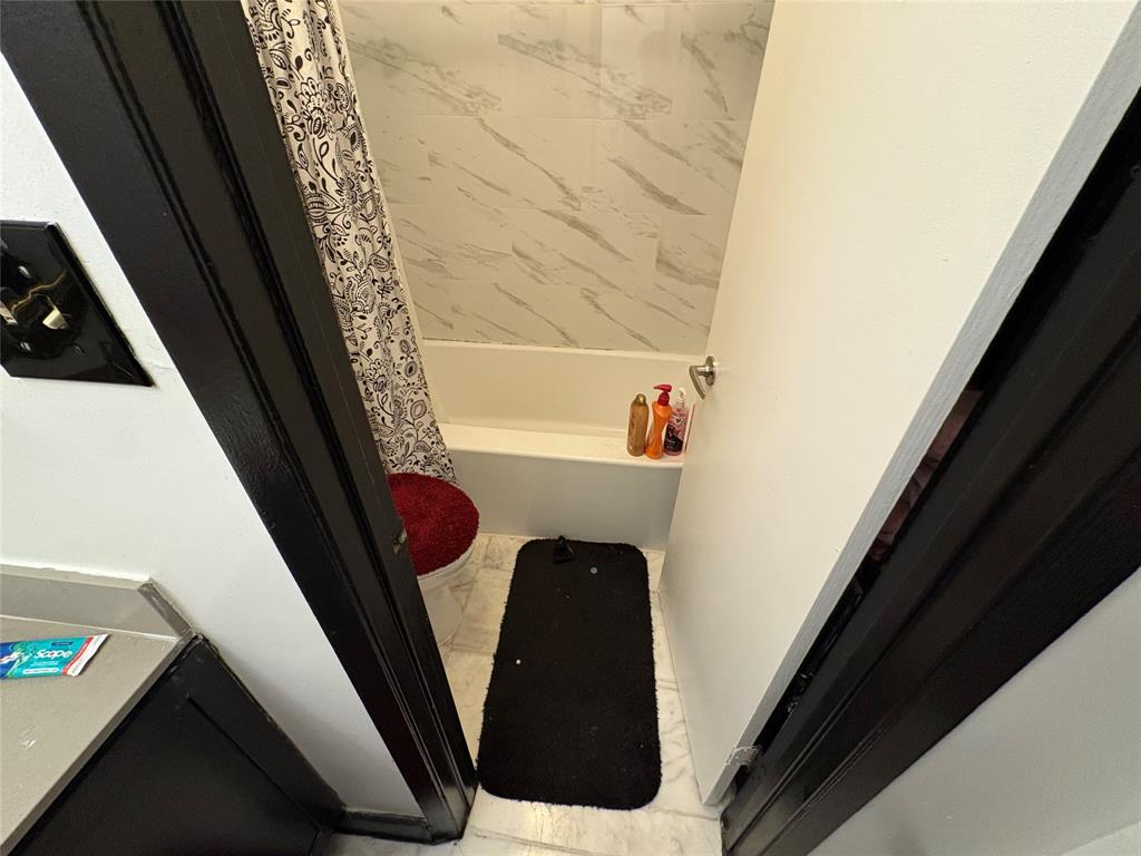 Lakeview Lofts Condos - Residential Income