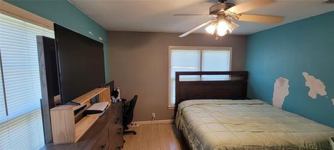 Tiny photo for 6840 Van Natta Lane, Fort Worth, TX 76112 (MLS # 21341284)