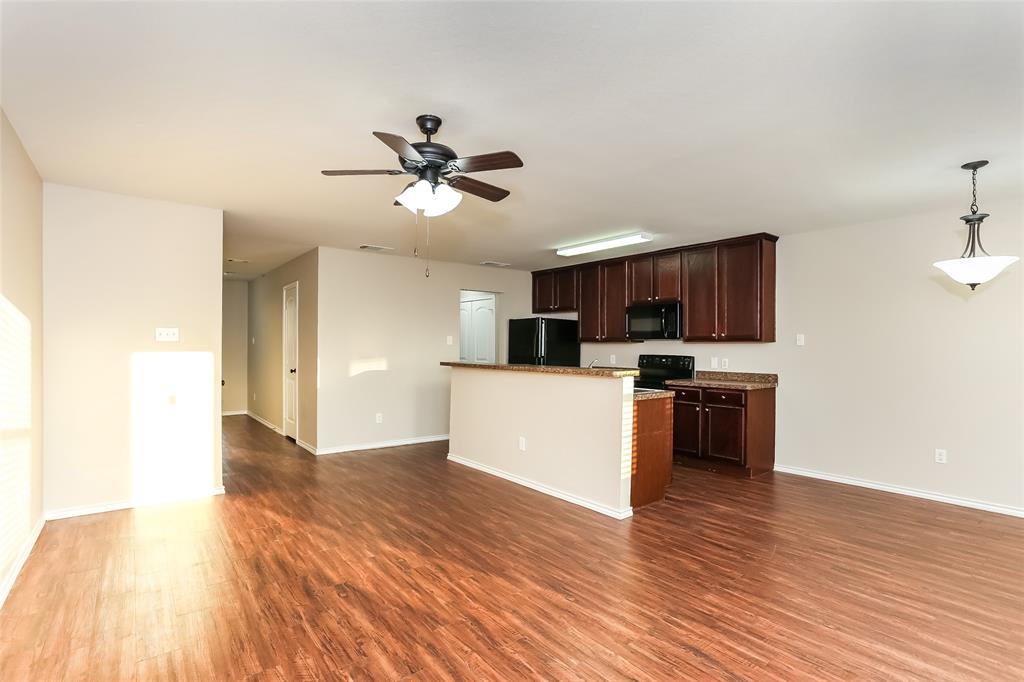 South Oak Grove Estates Add - Residential Lease