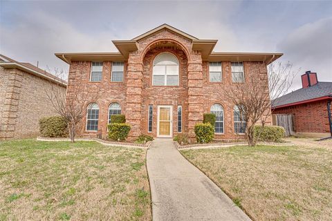 Photo of 2305 Buckeye Drive, Mesquite, TX 75181 (MLS # 21182931)