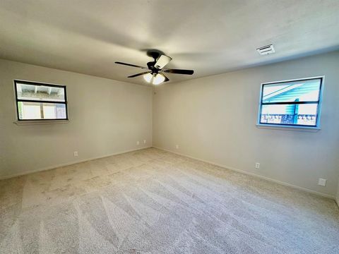 Tiny photo for 16 Haven Circle, Denison, TX 75020 (MLS # 21099837)