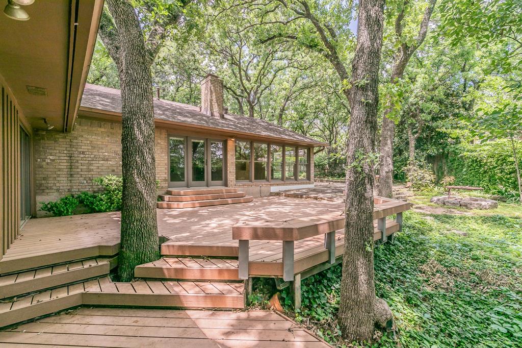 1201 Riverview Drive