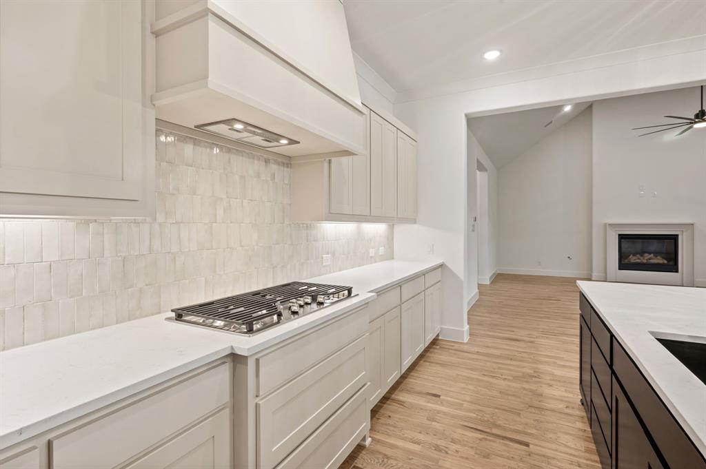 Highland Oaks - Residential