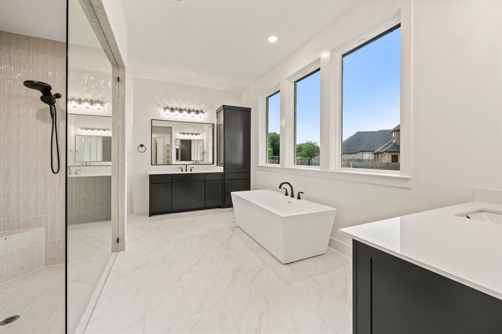 Highland Oaks - Residential