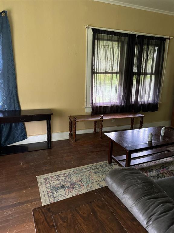 3114 W COLLEGE Street