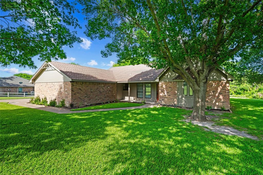 217 Paint Pony Trail N