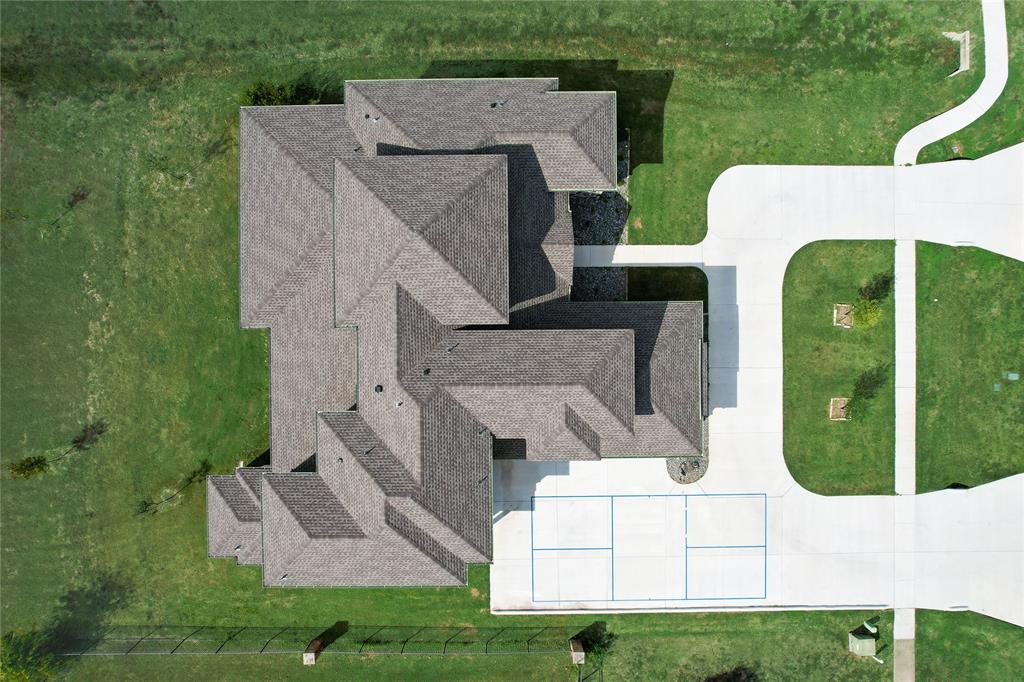 2203 Becky Lane