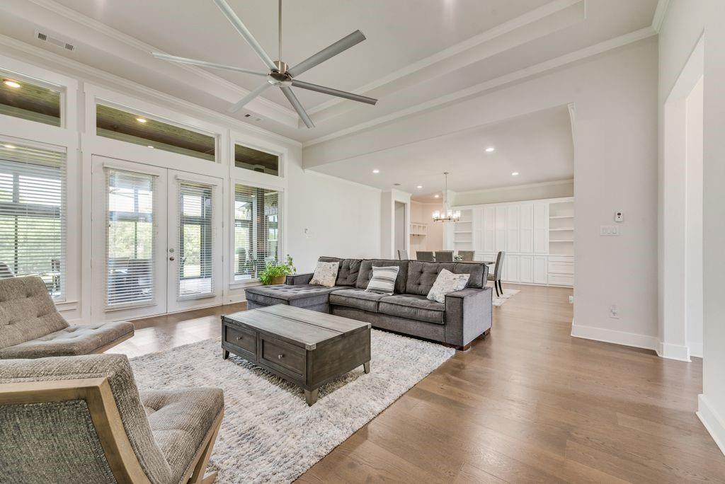 Cross Fence Oak Vista - Residential