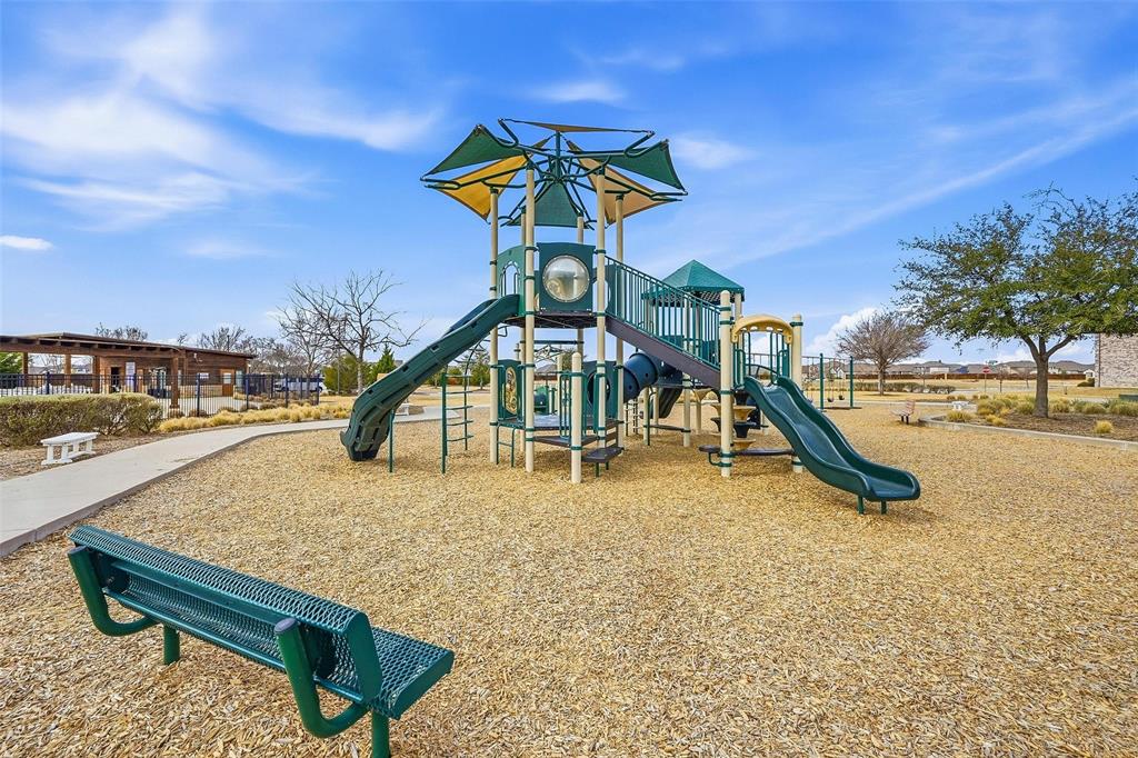 Arrow Brooke Ph 6 - Residential