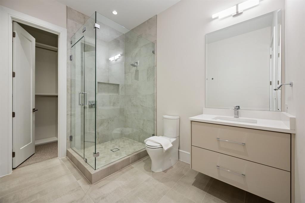 Avadene at Las Colinas - Residential