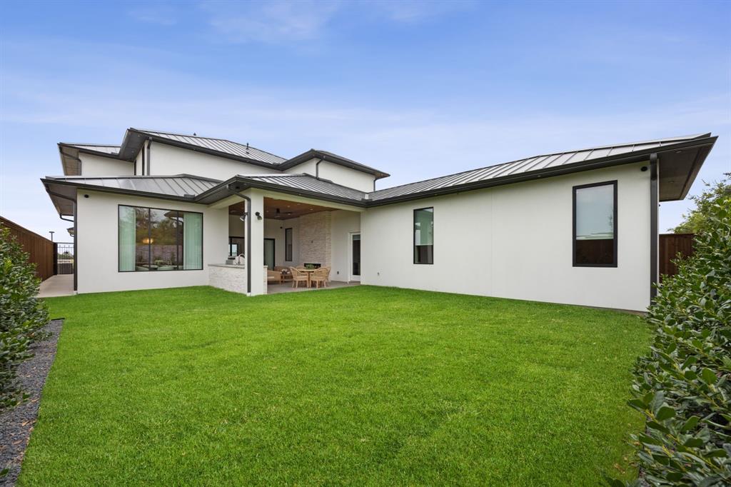 Avadene at Las Colinas - Residential