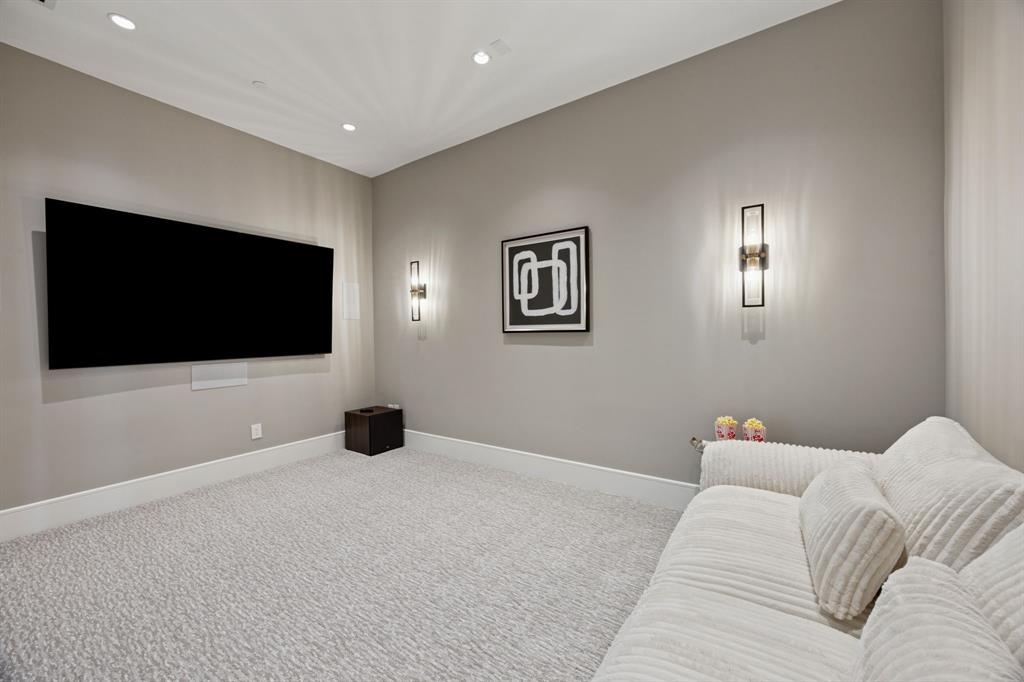 Avadene at Las Colinas - Residential