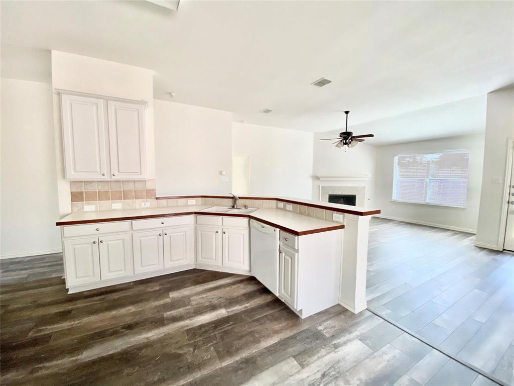 2717 Lumina Drive