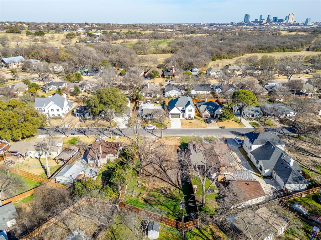 Crestwood Add - Land