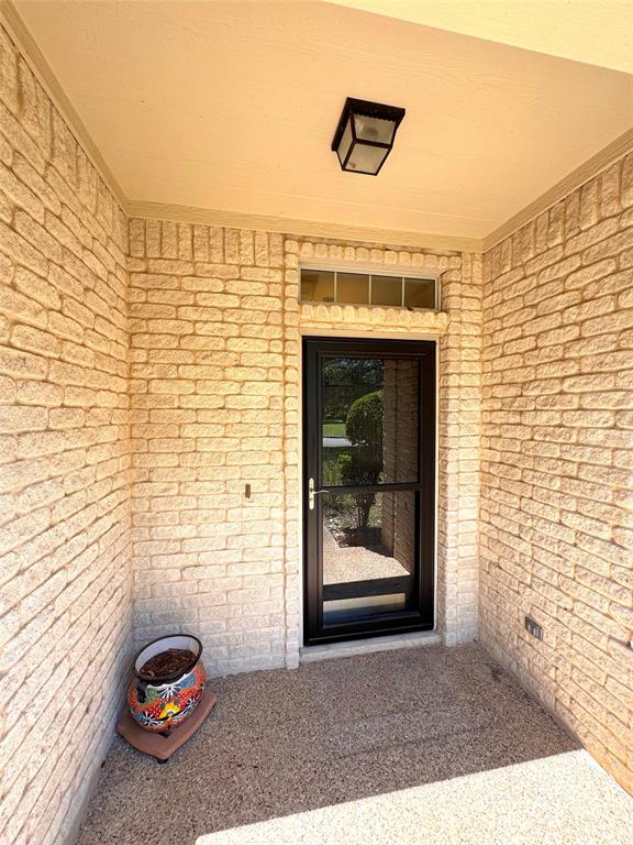 1128 Heatherwood