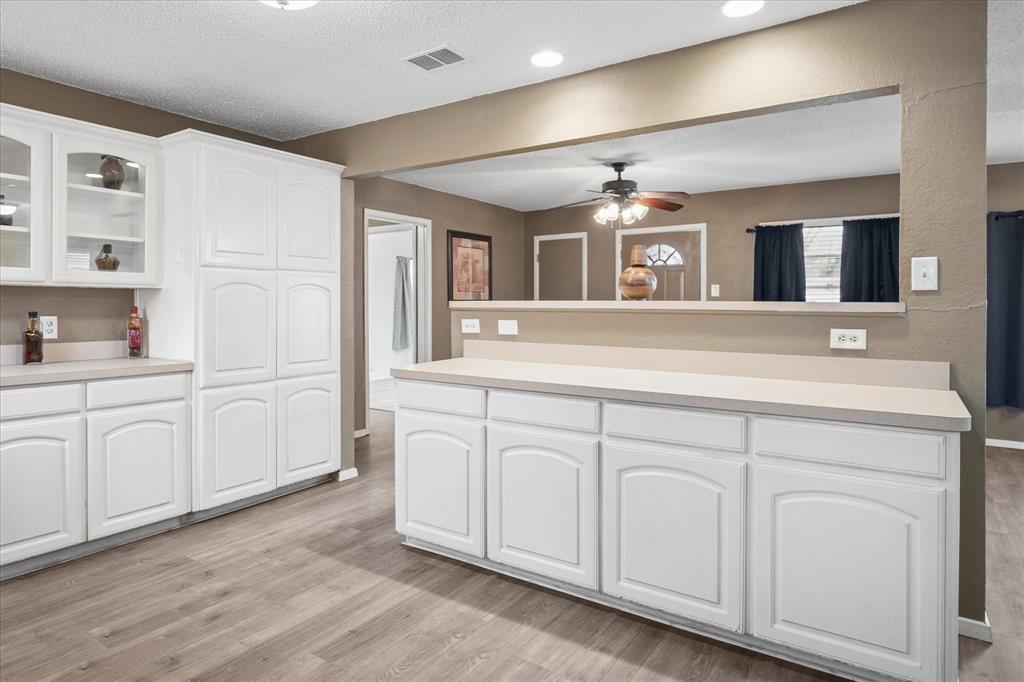 Arlington Manor - Residential