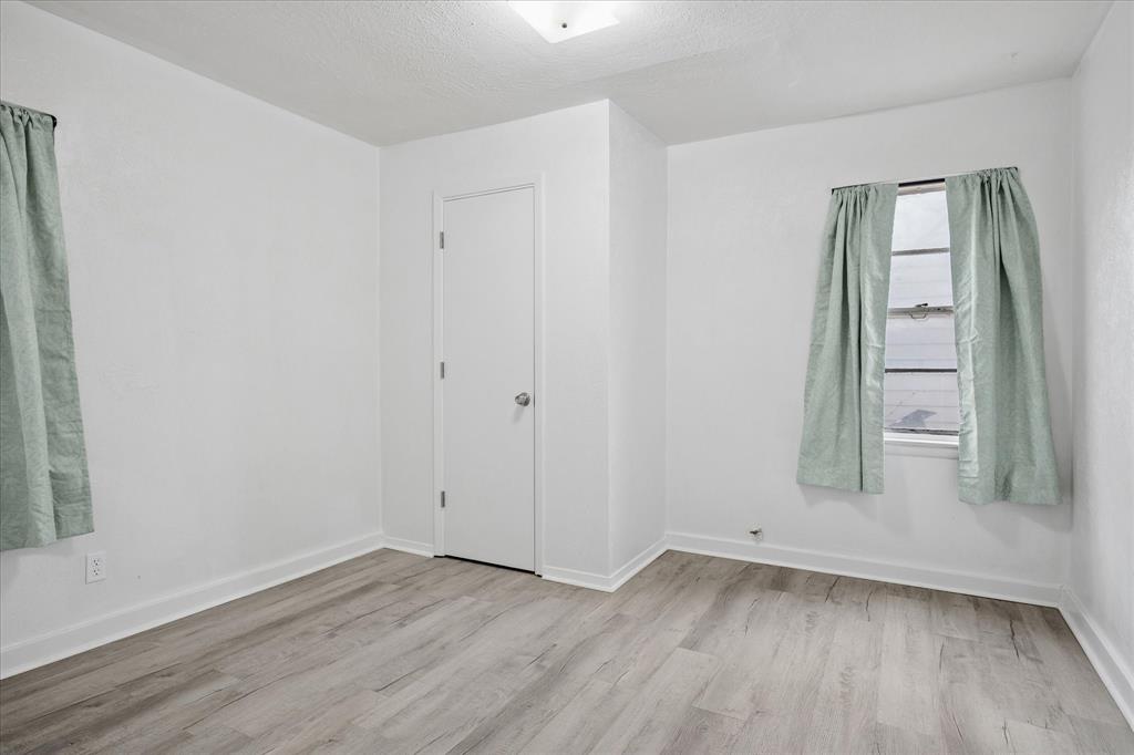 Arlington Manor - Residential