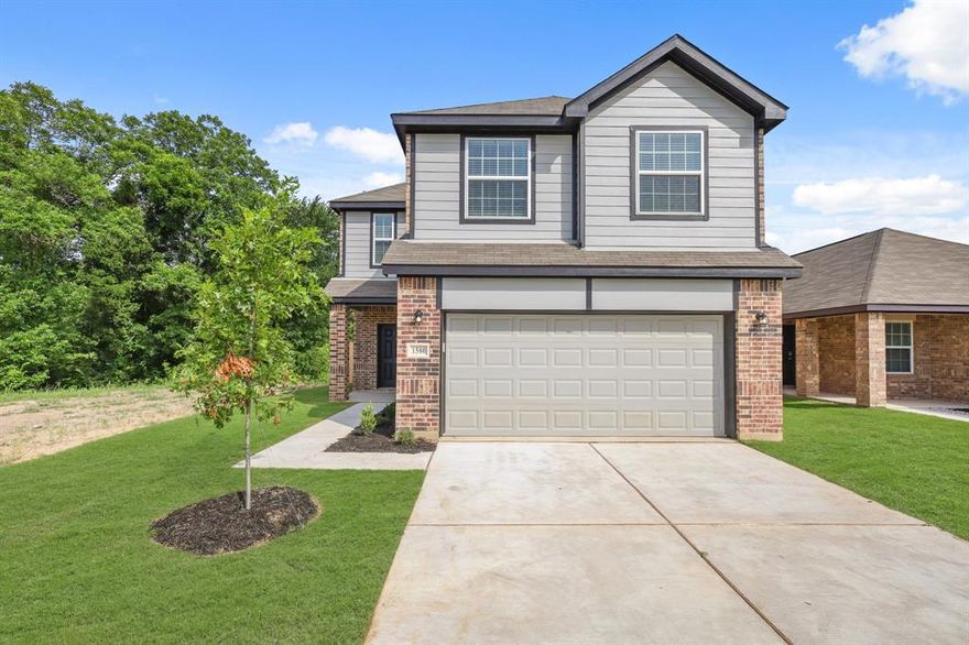 Love where you live in Christian Meadows in Ennis, TX! The Lowry floor plan is a spacious 2-story home with 4 bedrooms, 2.5 baths, and 2-car garage. The first floor offers the perfect space for entertaining with a peninsula kitchen open to both the living and dining areas! The gourmet kitchen is sure to please with 42-inch cabinetry, granite countertops, and stainless-steel appliances! Upstairs offers a private retreat for all bedrooms! Retreat to the Owner's Suite featuring double sinks with granite countertops, a sizable shower, and walk-in closet! Don't miss your opportunity to call Christian Meadows home, schedule a visit today!