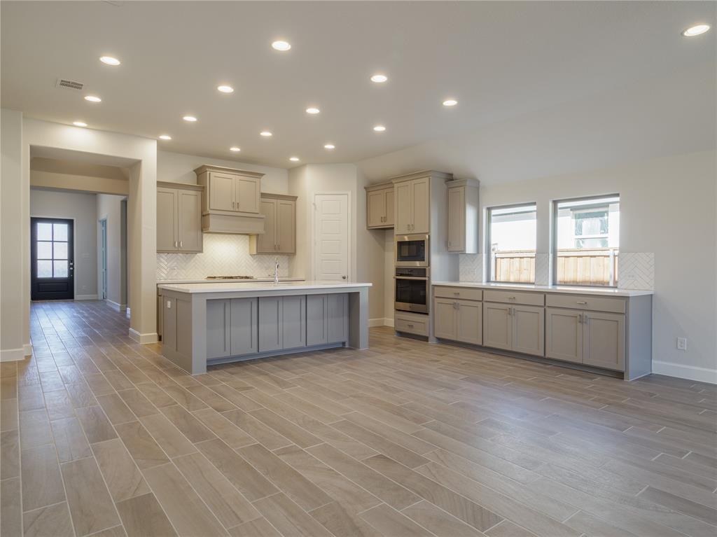 3516 Sawtooth Lane