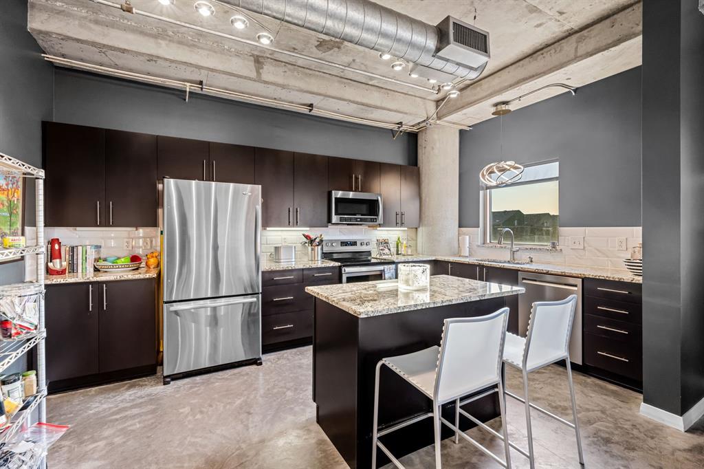 Beat At The South Side Station - Residential