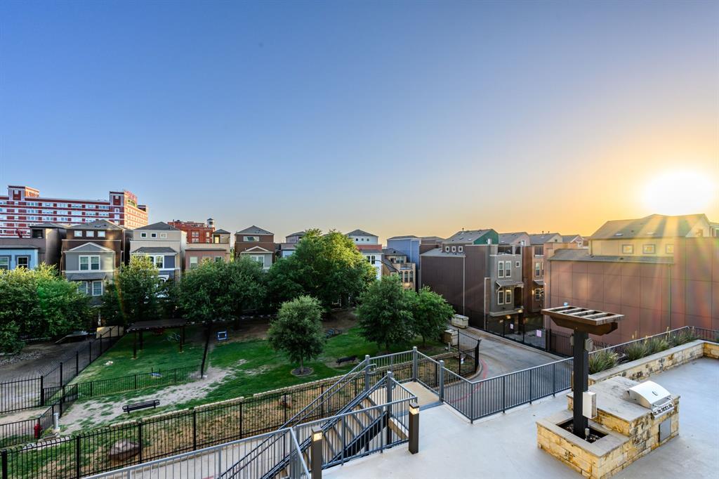 Beat At The South Side Station - Residential