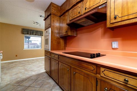 Tiny photo for 6236 Trail Lake Drive, Fort Worth, TX 76133 (MLS # 21195783)