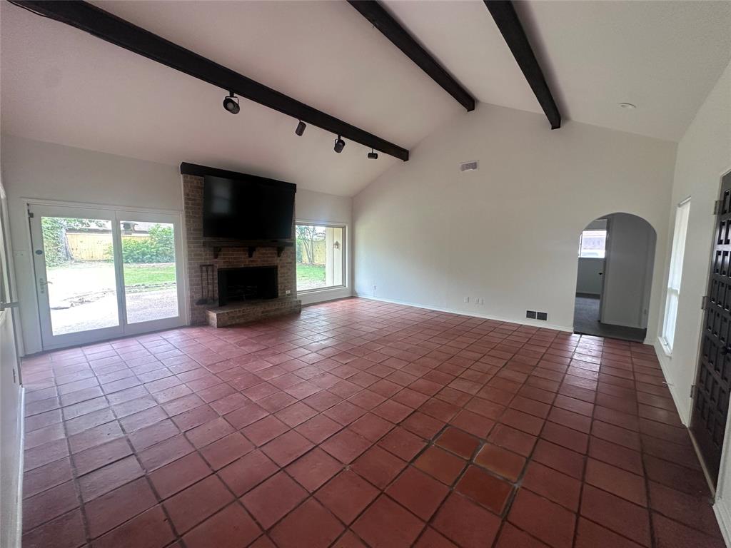 108 Westwood Circle