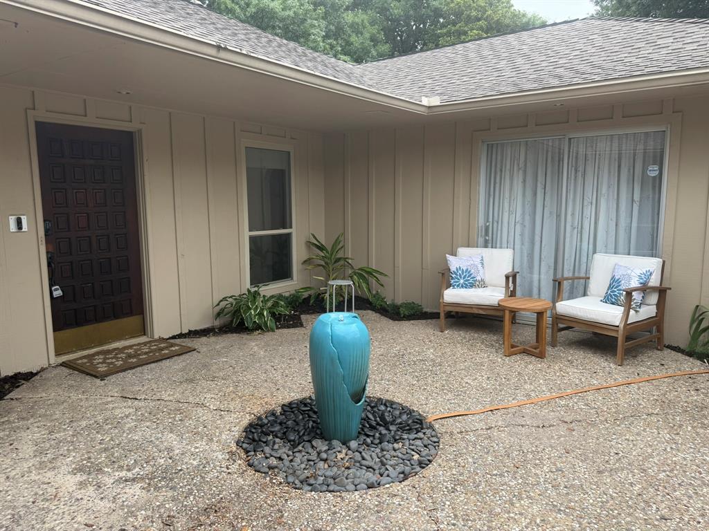 108 Westwood Circle