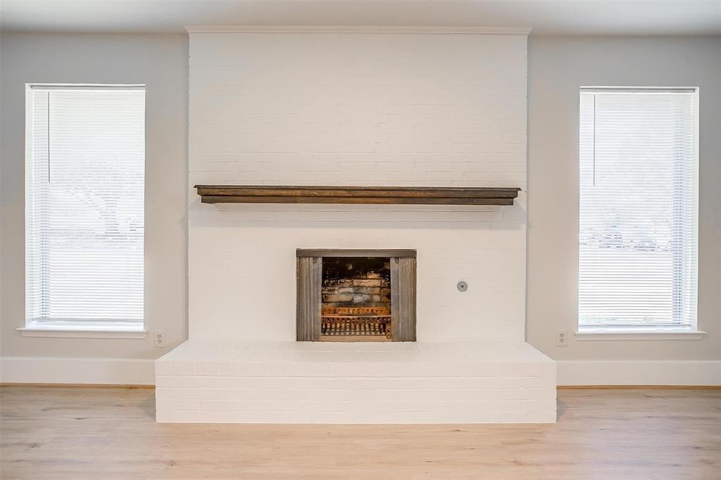 Overton West Add - Residential Lease