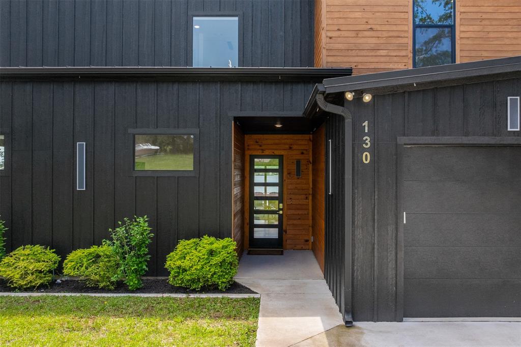 130 Pin Oak Drive