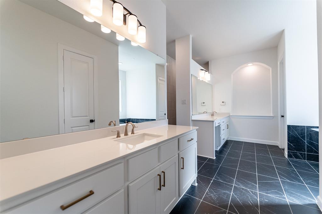 Heath Golf & Yacht Club - Residential