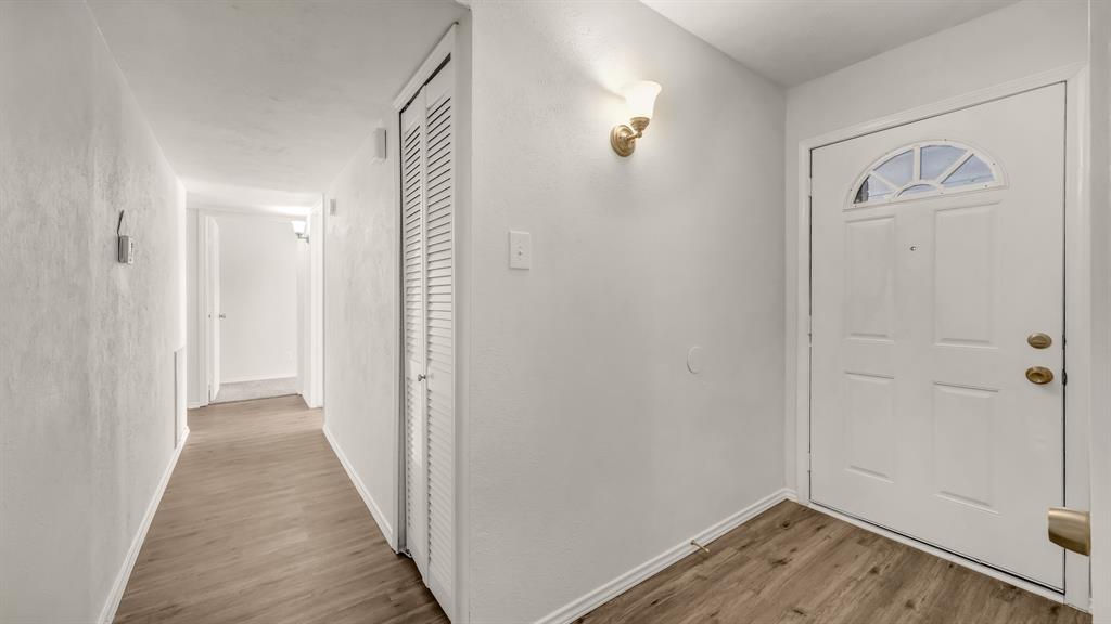 1130 Clark Trail