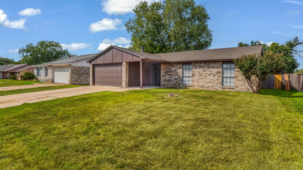 1130 Clark Trail