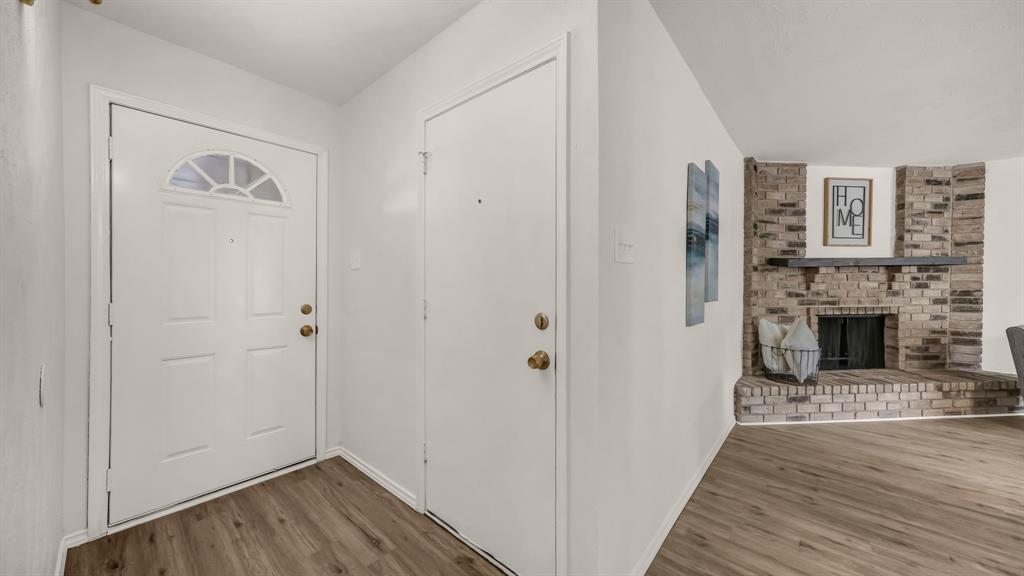 1130 Clark Trail