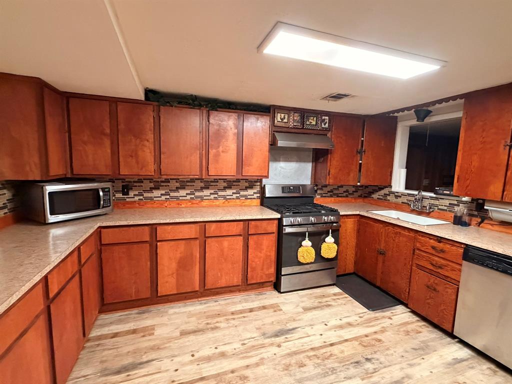 Broadview Acres - Residential