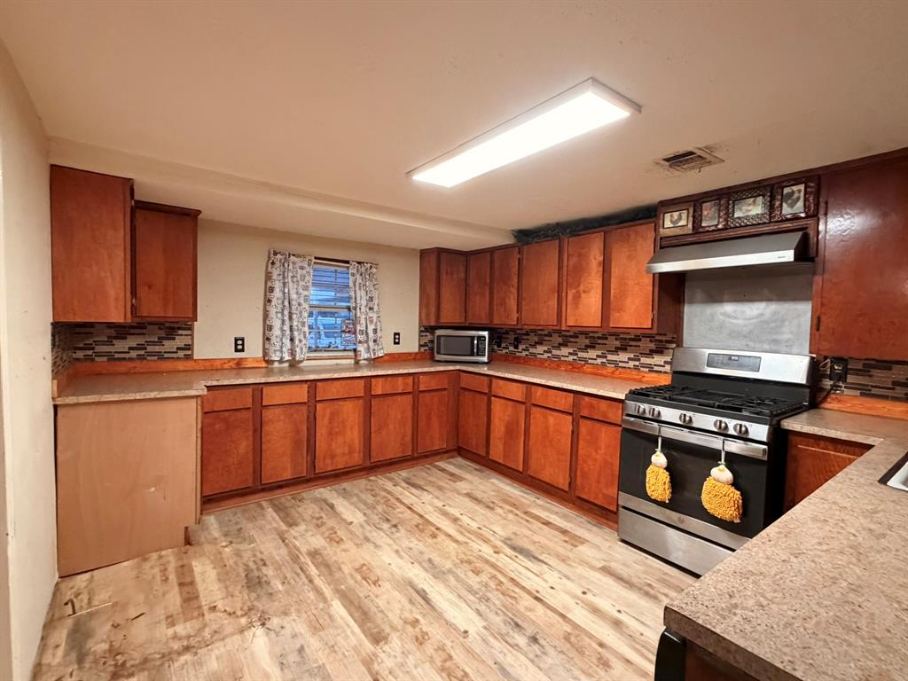 Broadview Acres - Residential