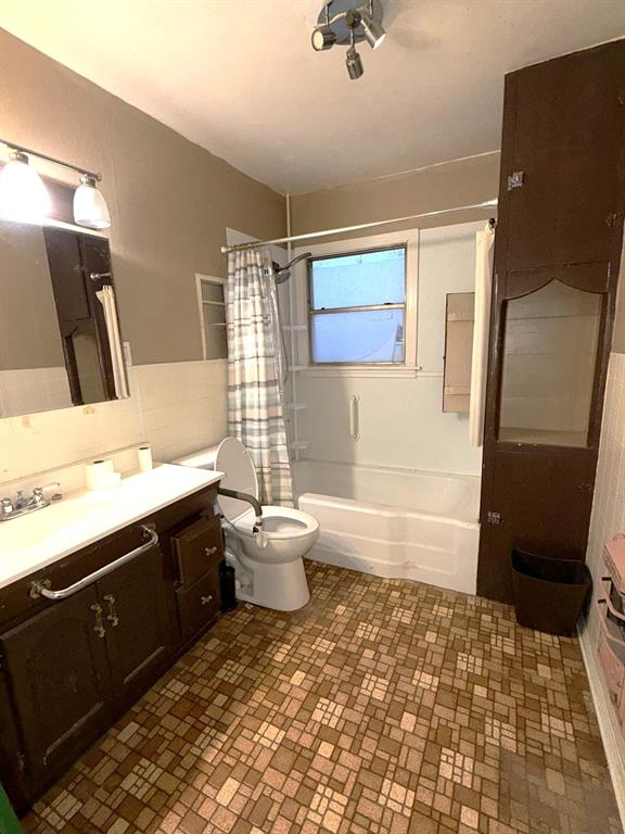 Broadview Acres - Residential