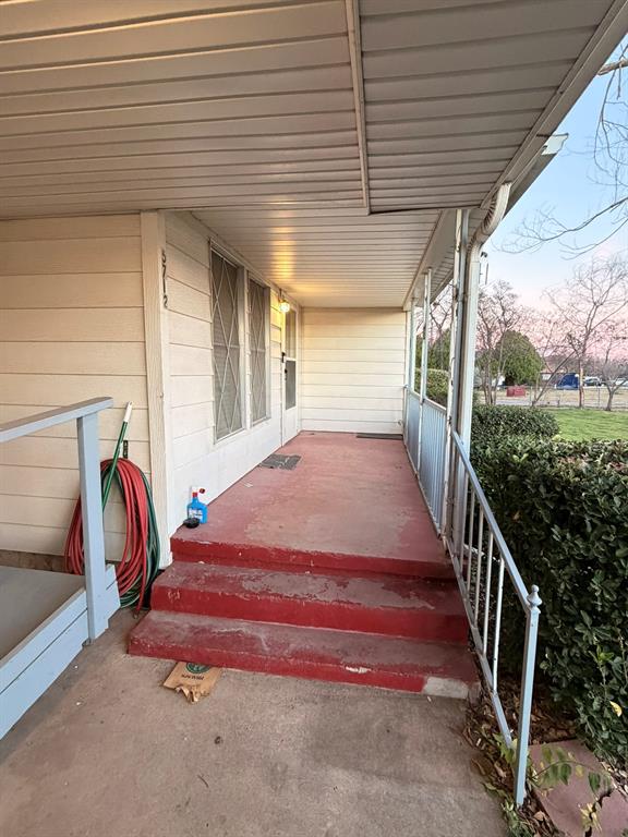 Broadview Acres - Residential