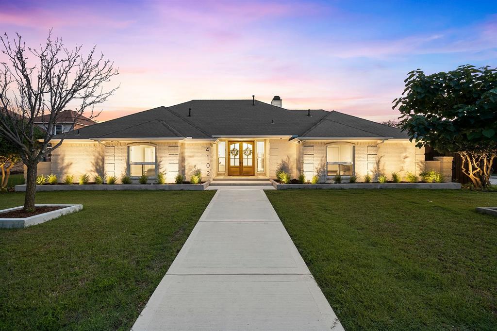 4102 Cobblers Lane