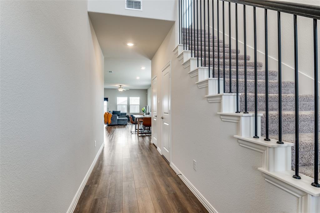 1839 Ash Oak Lane