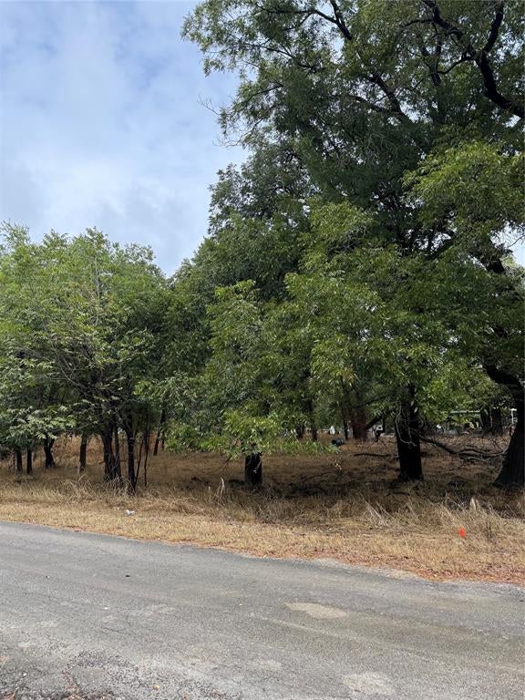 7137 Chippewa Trail