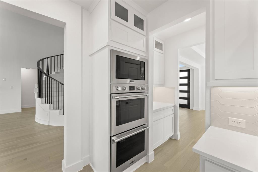 Broadmoor Estates - Residential