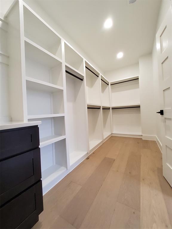 Mullins R L Sub - Residential