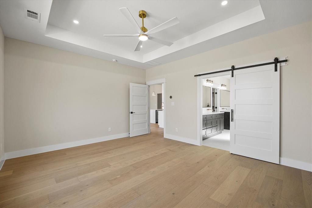 Mullins R L Sub - Residential