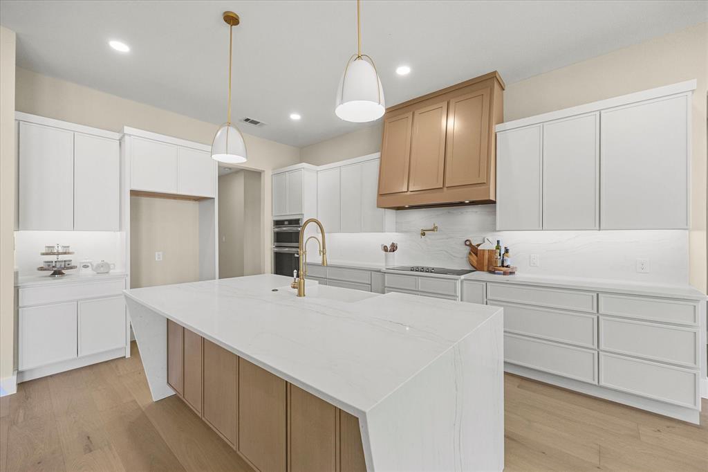 Mullins R L Sub - Residential