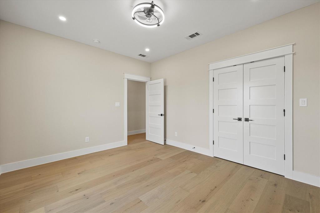 Mullins R L Sub - Residential