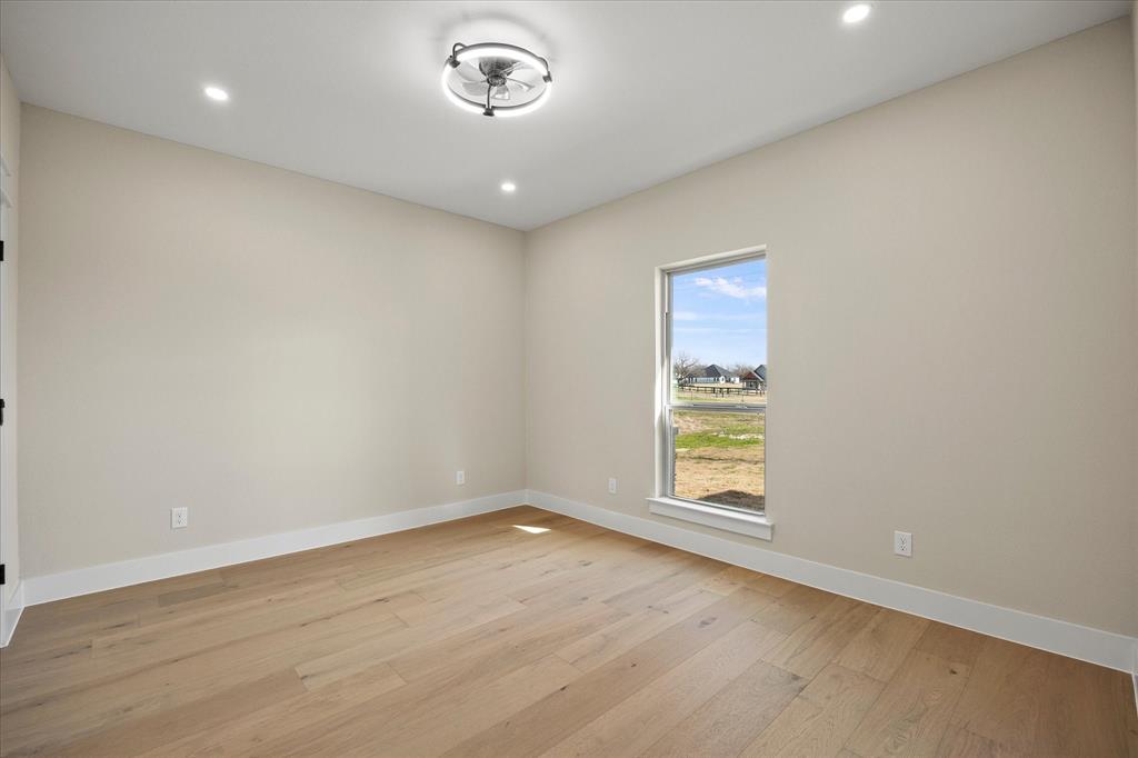 Mullins R L Sub - Residential