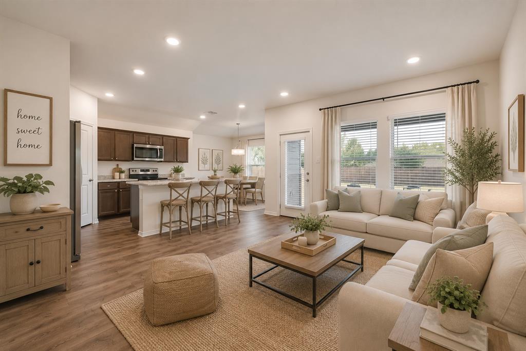 321 Wilson Way
