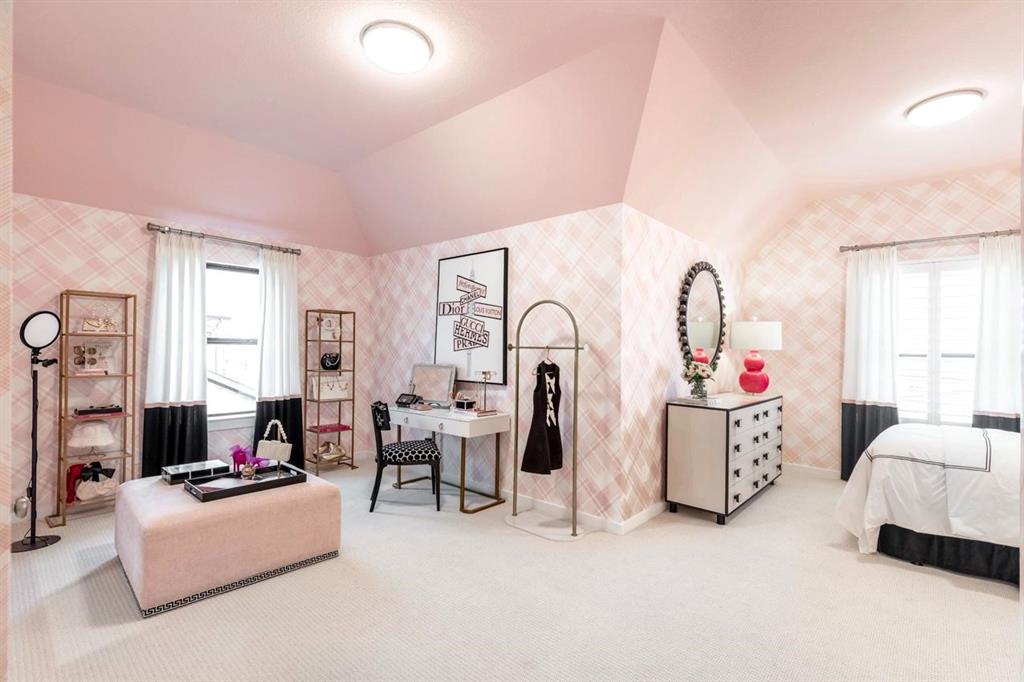 Mustang Lakes - Residential